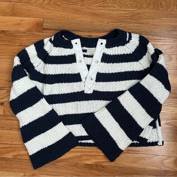 Anthropologie Pilcro Striped Navy and White Women's Sweater - Picture 4 of 9